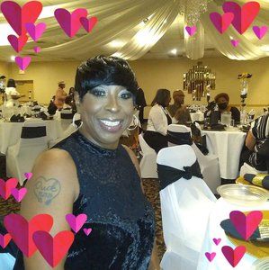 Meet your Posher, Sandra